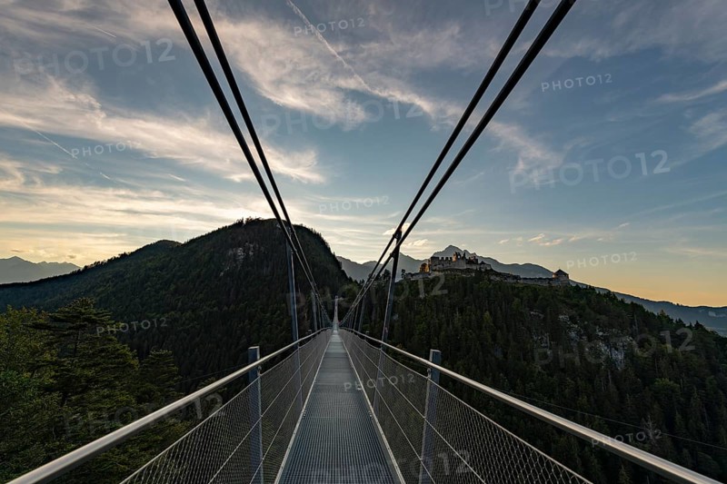 Suspension bridge Highline 179 with Tannheimer Bergen in the background