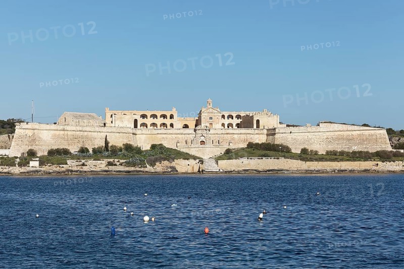 Fort Manoel