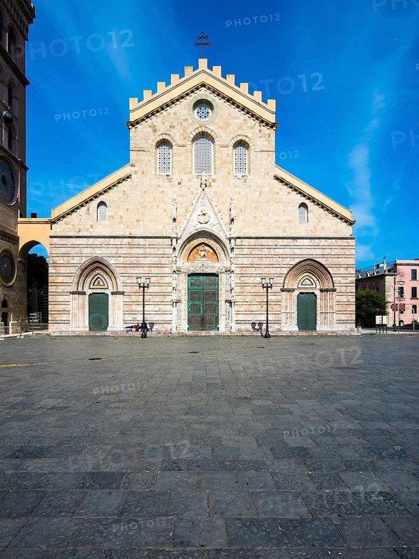Piazza Duomo with cathedral