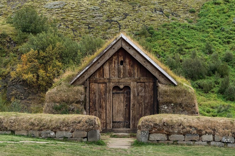 Wooden and peat building