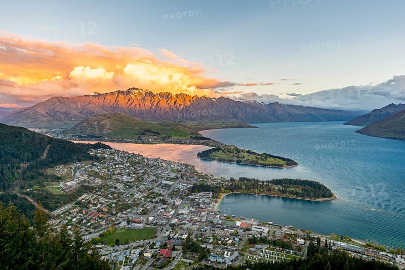 View of Lake Wakatipu and Queenstown at sunset