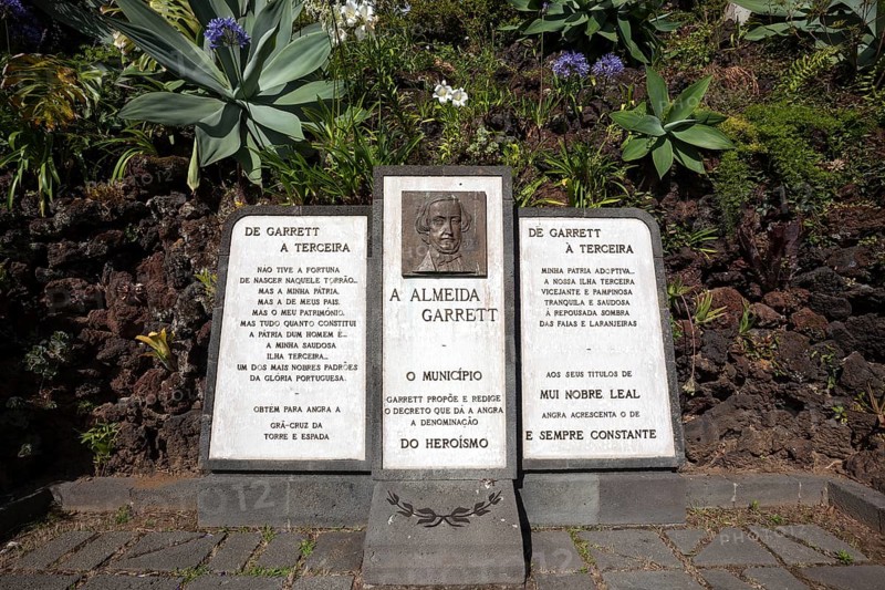 Monument to the poet Almeida Garrett in the municipal park