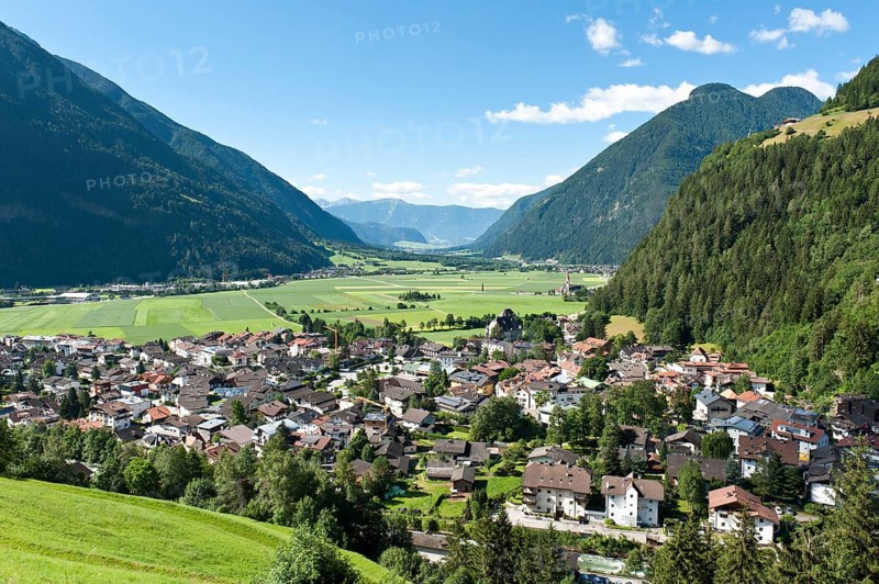 View to the village Sand in Taufers