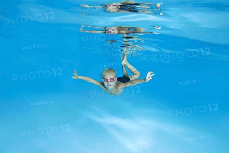 Little boy with swimming goggles