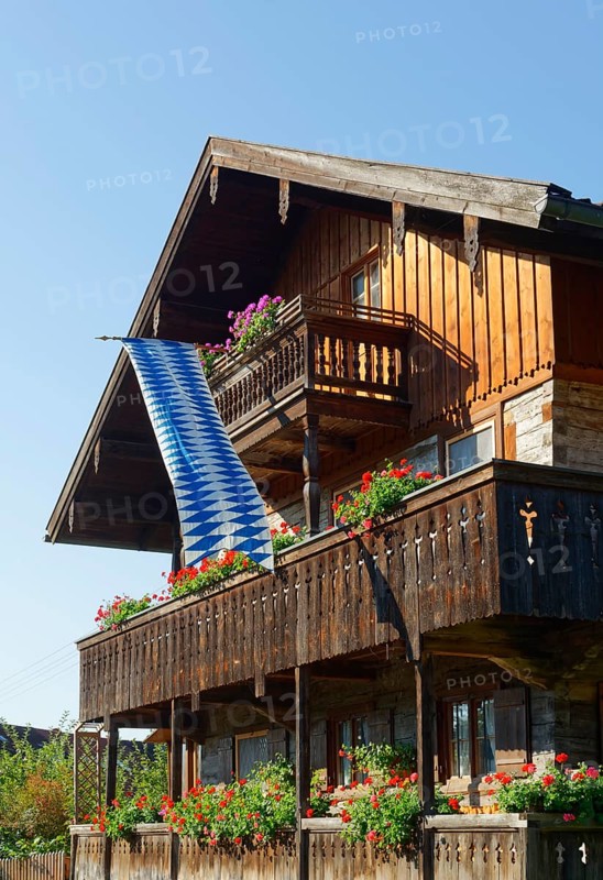 Old farmhouse with Bavarian flag