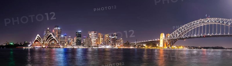 Circular Quay and The Rocks at night