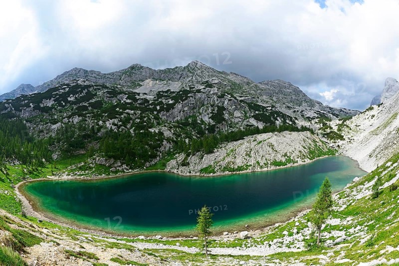 Mountain lake Veliko Jezero
