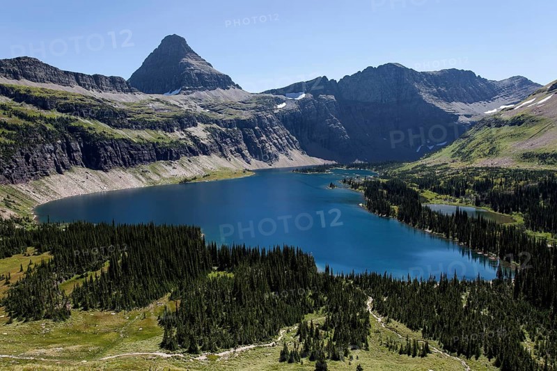 Hidden Lake with Reynolds Mountain
