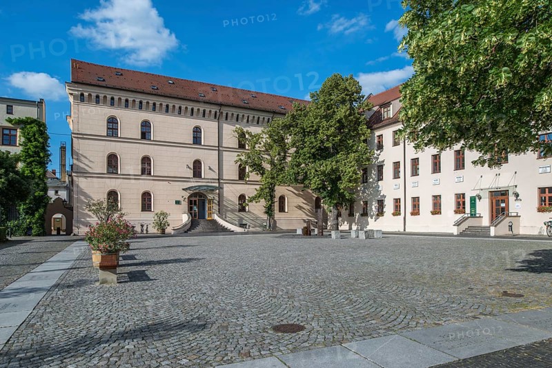 Alma Mater Leucorea