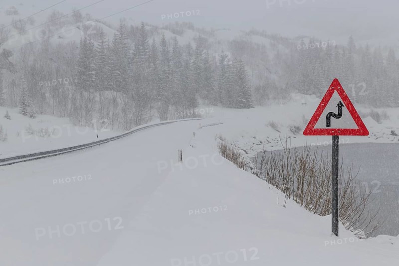 Wintry road