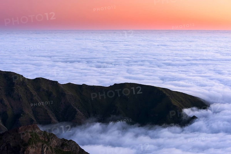 Sunrise with sea of mist