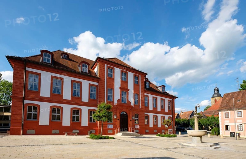 Former ducal hunting lodge