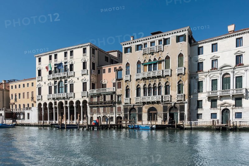 Left Palazzo Michiel dalle Colonne