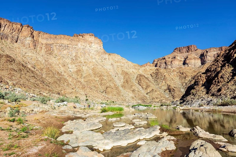 Sulfurous springs