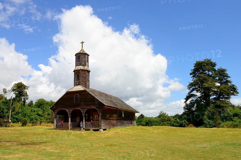 Wooden church Iglesia San Antonio de Colo