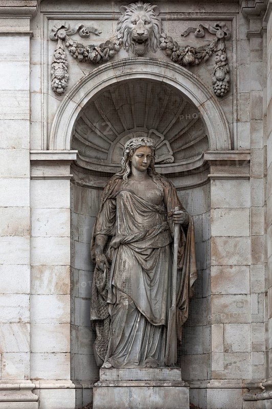 Marble statue