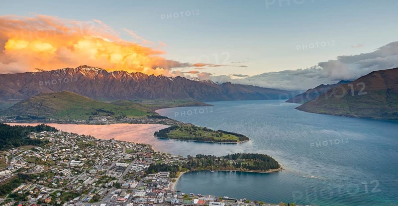 View of Lake Wakatipu and Queenstown at sunset