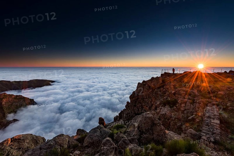 Sunrise over sea of mist