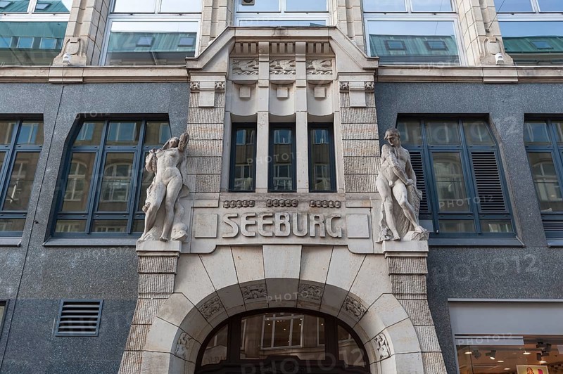 Portal Kontor building Seeburg