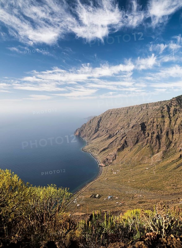 View from Mirador de Isora viewpoint to Las Playas bay with the El Hierro hotel