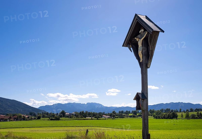 Wayside cross in Reichersbeuern