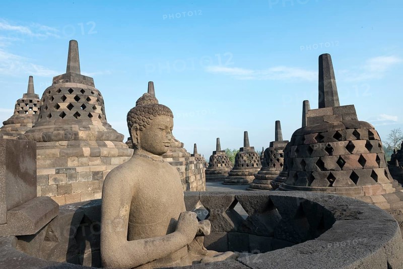 Buddha statue