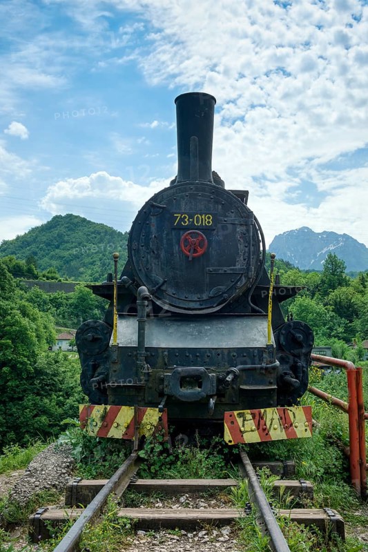 Locomotive as a monument commemorating the Neretva battle in 1943