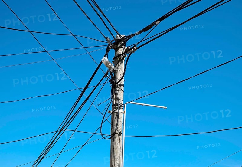 Overhead power lines
