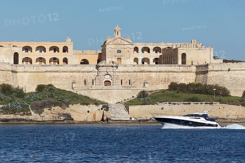 Fort Manoel