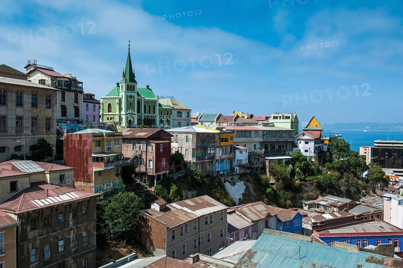 Overlook over colourful houses