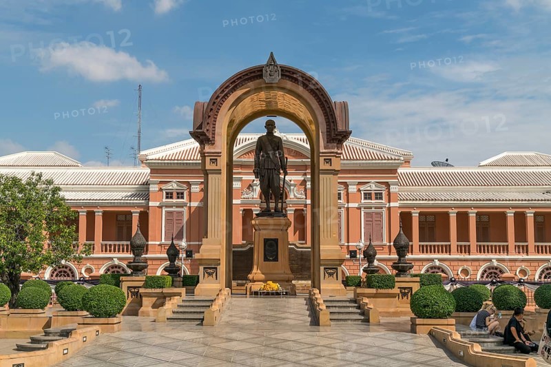 Statue of King Rama IV in front of Saranrom Palace
