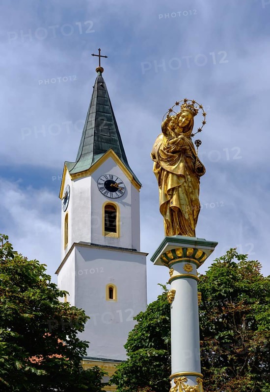 Mariensaule and Church St. Veit am Marktplatz