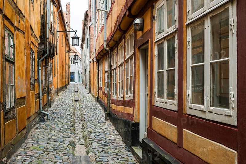 Alley in historic centre of Helsingor