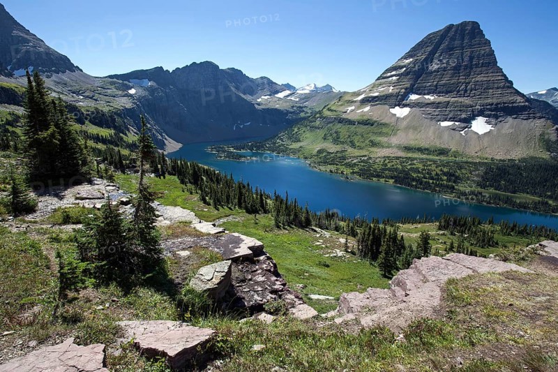 Hidden Lake with Bearhat Mountain
