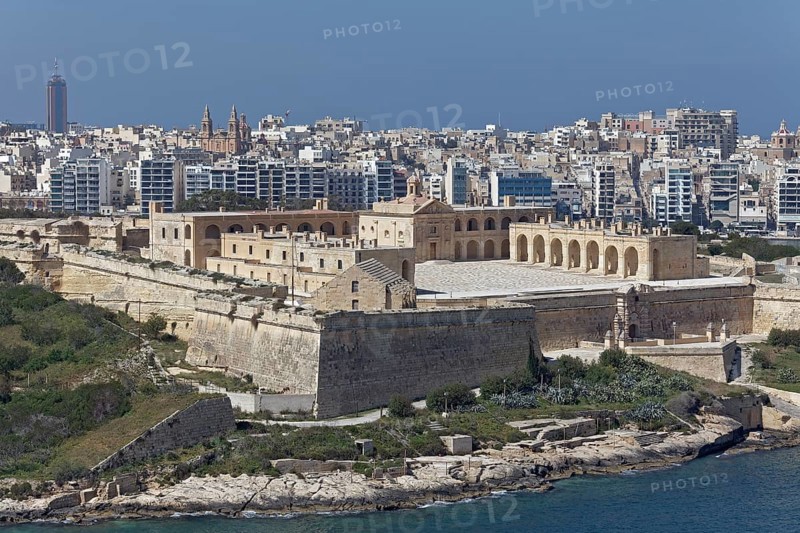 Fort Manoel