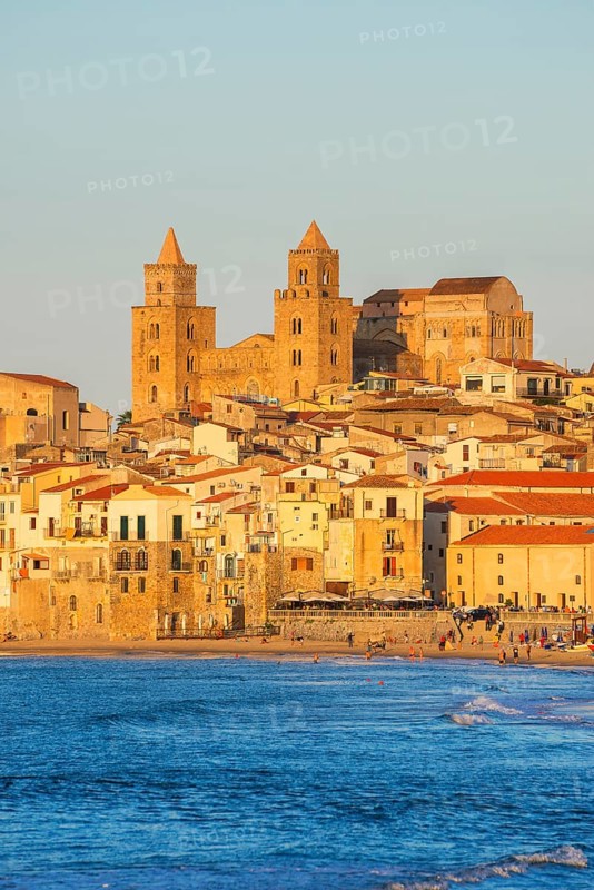 Historic centre with the Santissimo Salvatore Cathedral