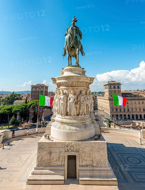 Statua equestre di Vittorio Emanuele II