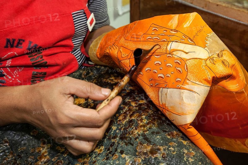Batik crafting