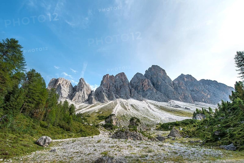 Hiking trail to the Geisler Alm