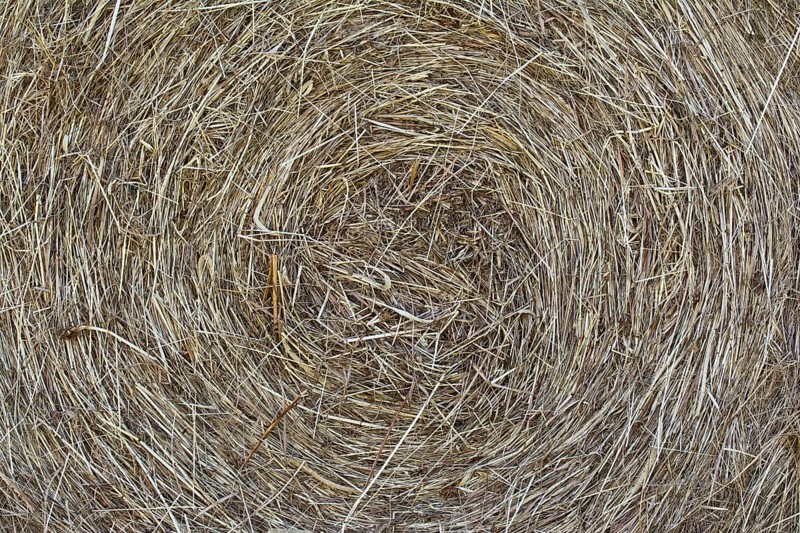 Straw bale