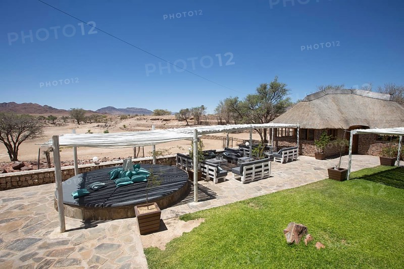 Lapa and pool seating area