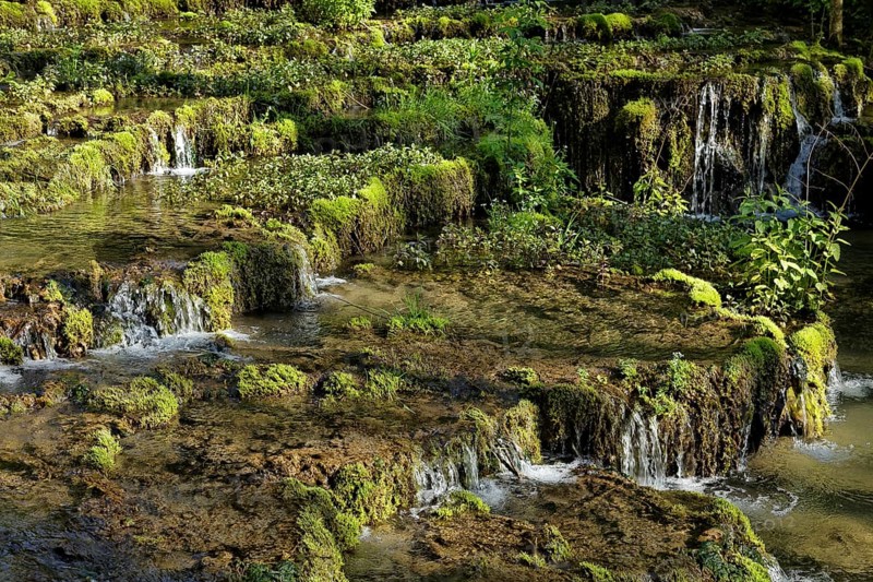 Travertine terraces