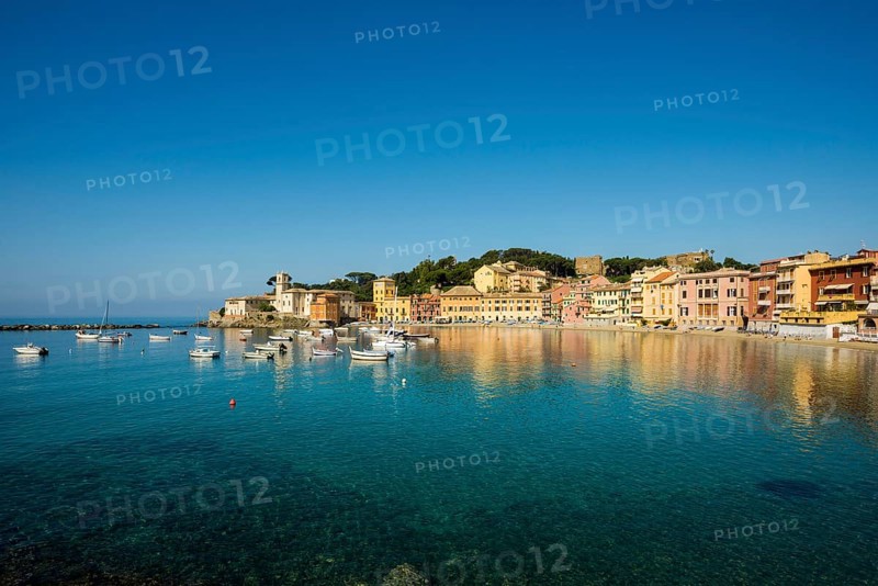 Townscape with harbour in Baia del Silenzio