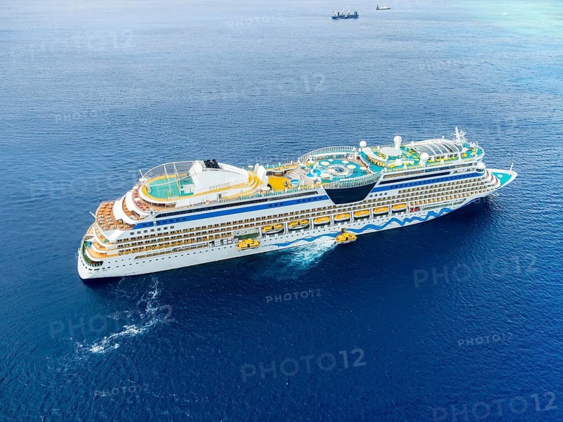 Cruise ship in the Caribbean