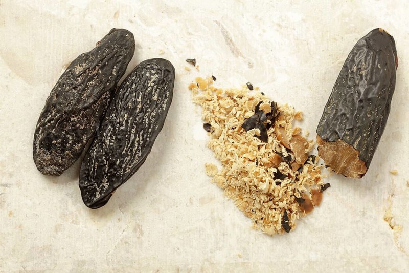 Tonka beans