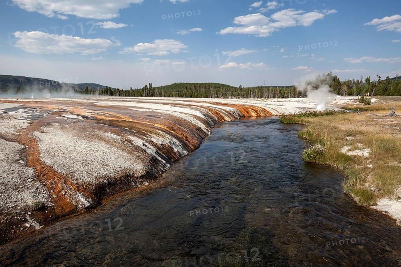 Hot springs and mineral deposits at Iron Spring Creek