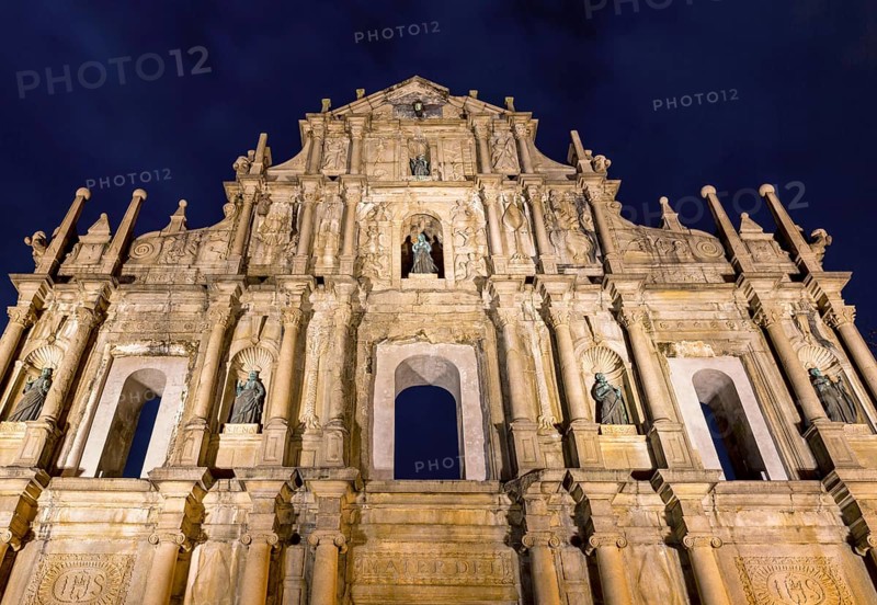 Sao Paulo Cathedral at sunset