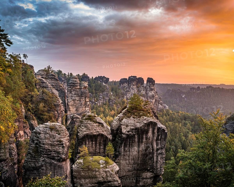 Schrammsteine around the Bastei at sunrise
