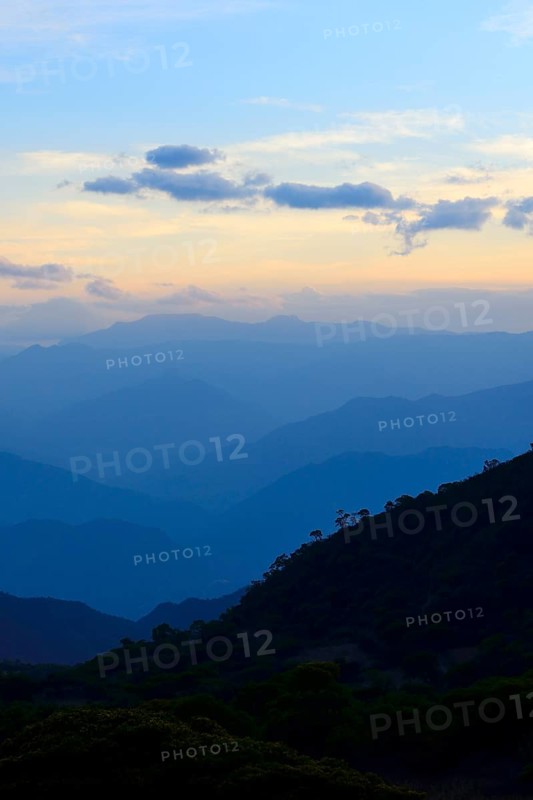 Mountain ranges of the Cordillera Oriental