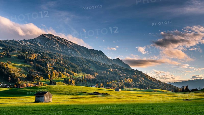 Mountain landscape with mountain Grunten in autumn